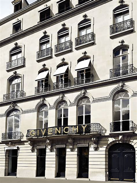 givenchy head office contact number|Get In Touch With GIVENCHY .